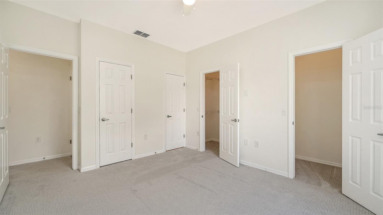 CAROLINA LANDINGS AT UNIVERSITY PLACE A - Residential