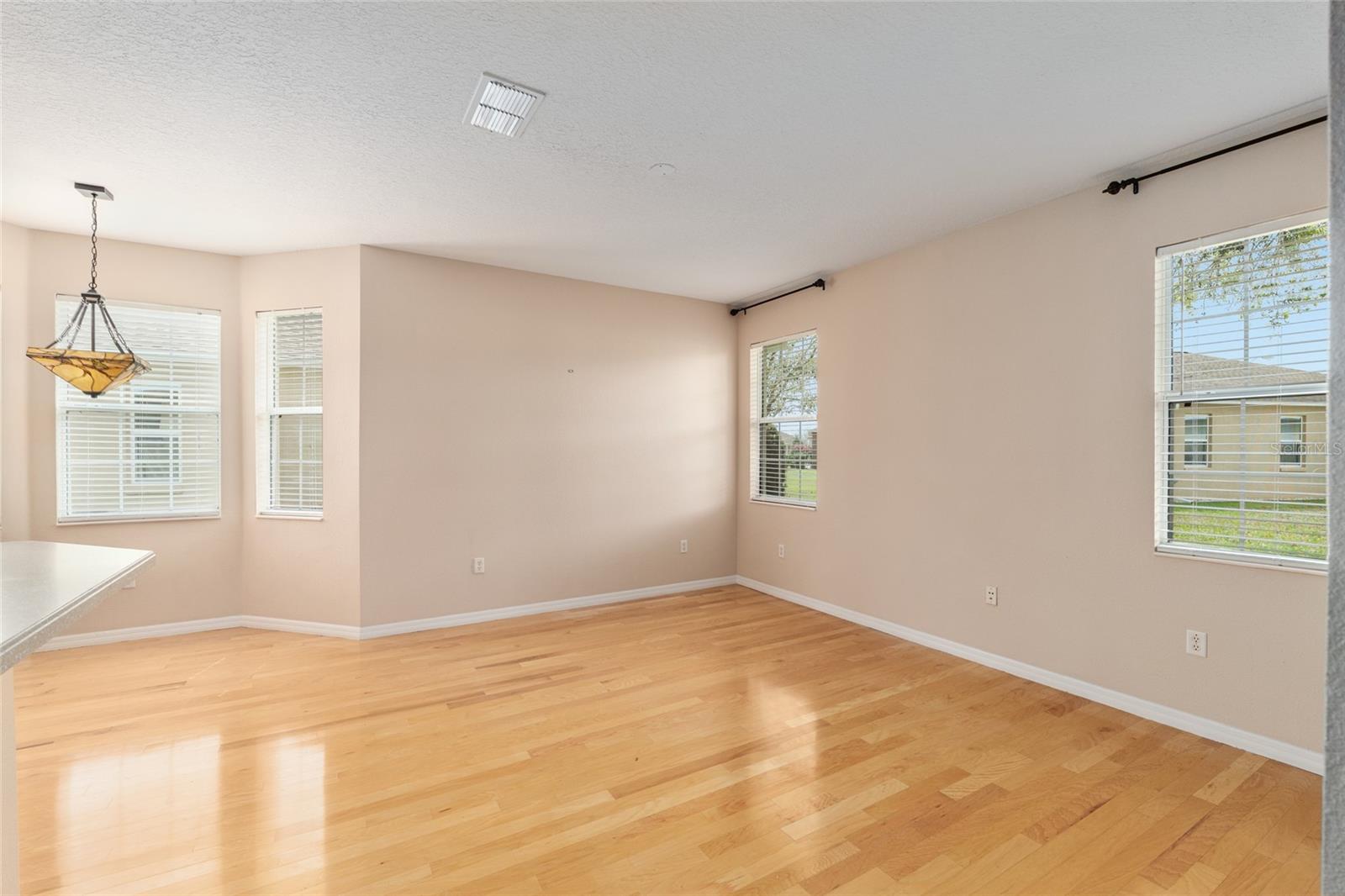 INDIGO EAST - Residential