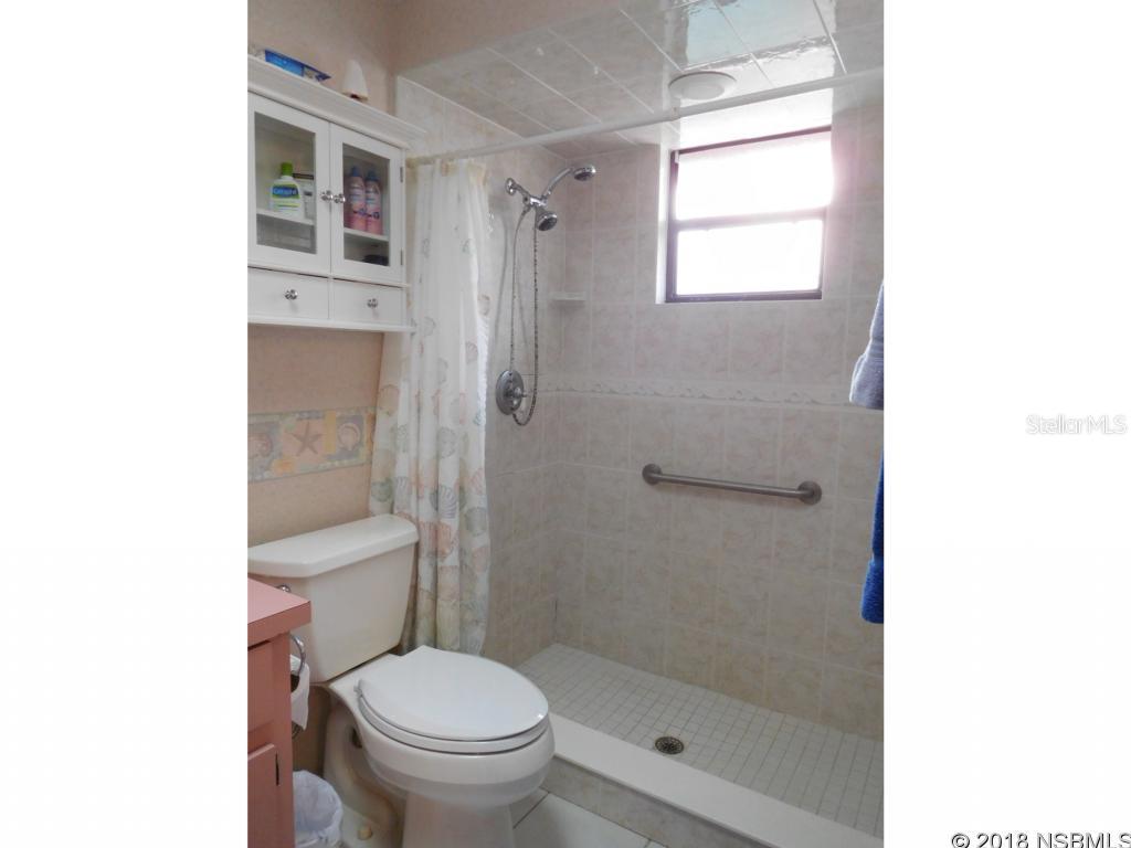 Florida Shores 01 - Residential