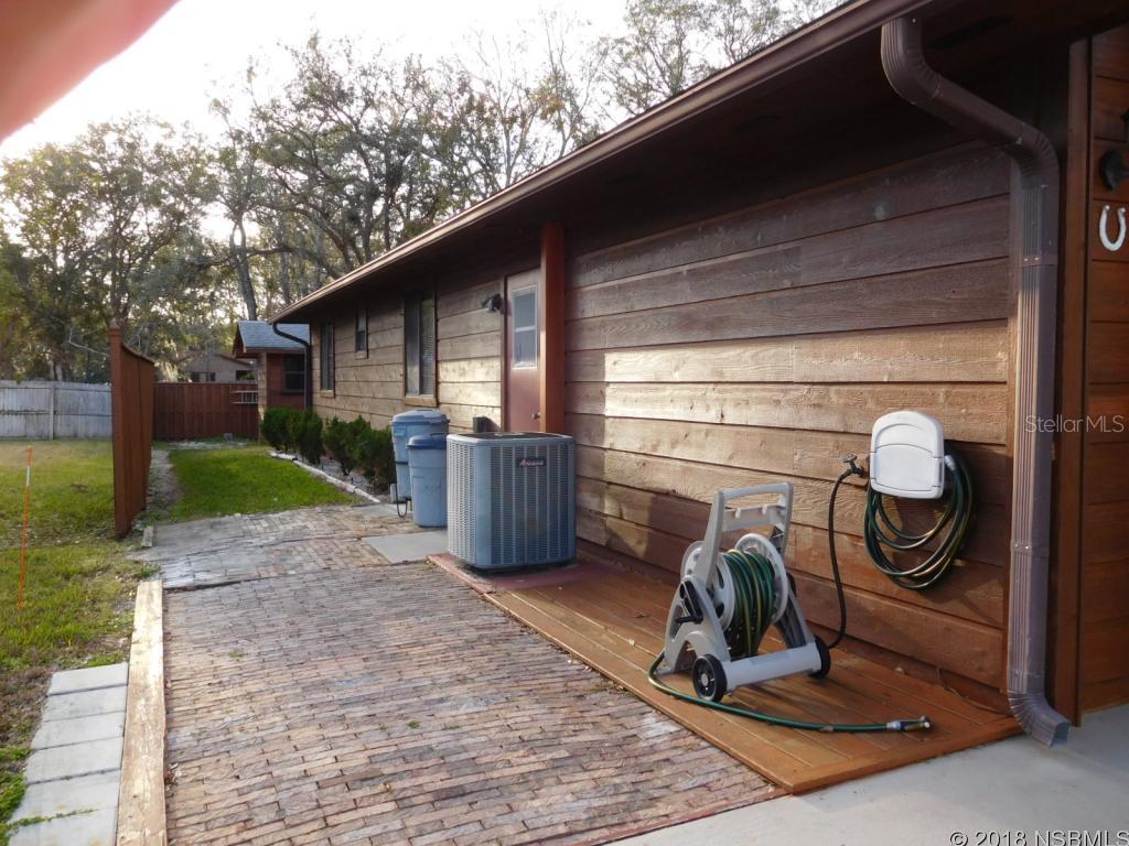 Florida Shores 01 - Residential