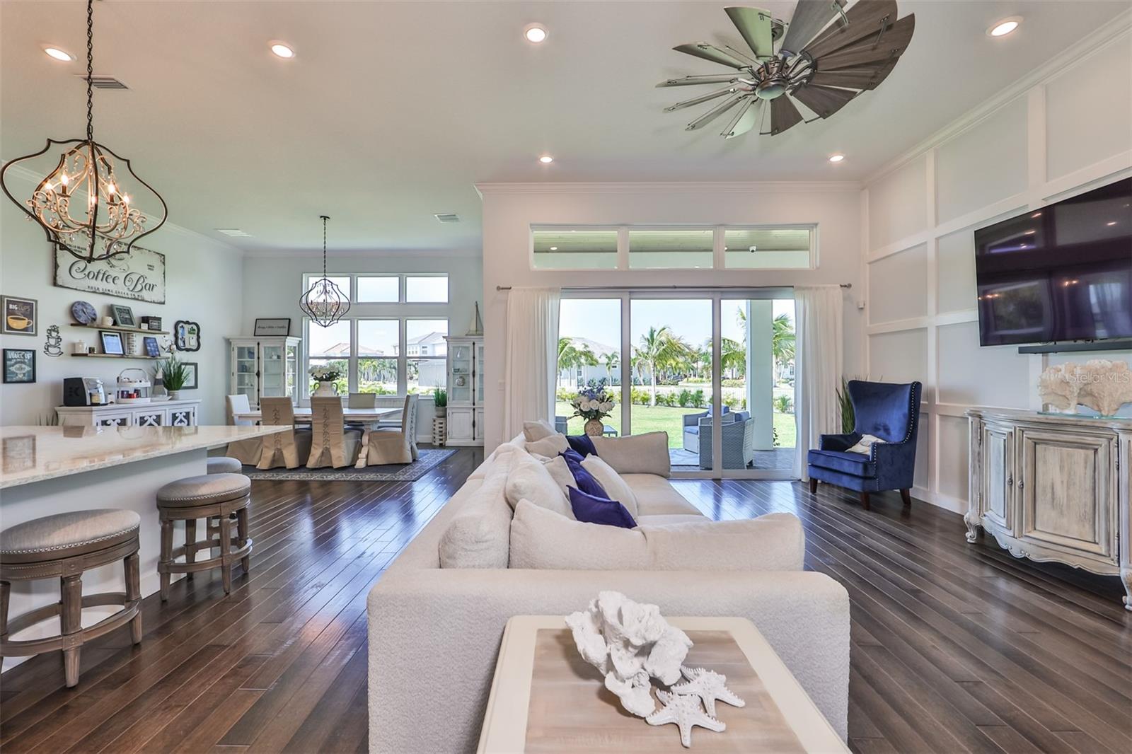 MIRABAY PH 3C-3 - Residential