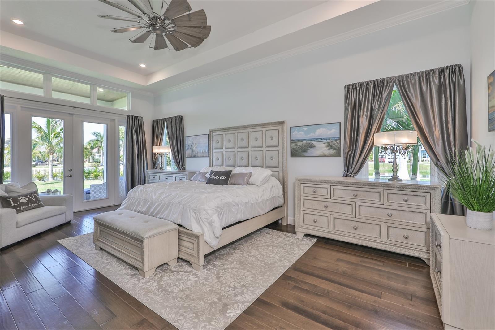 MIRABAY PH 3C-3 - Residential