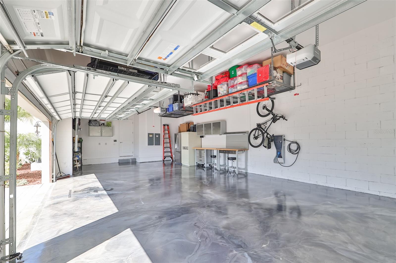 MIRABAY PH 3C-3 - Residential