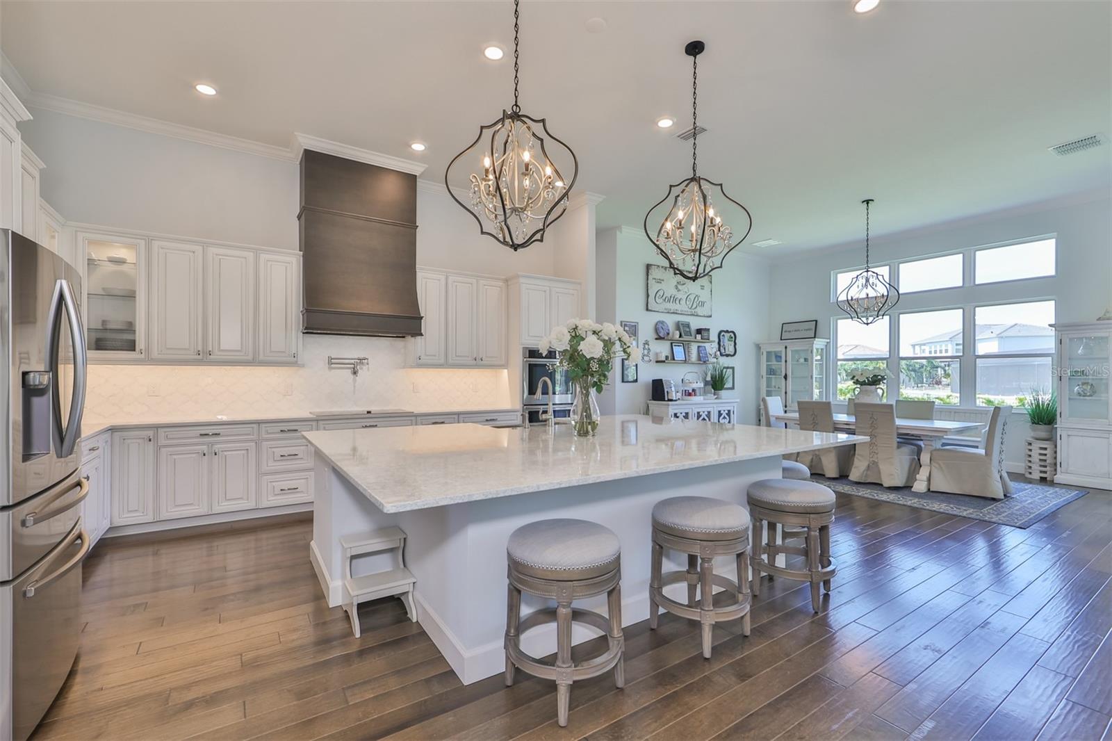 MIRABAY PH 3C-3 - Residential