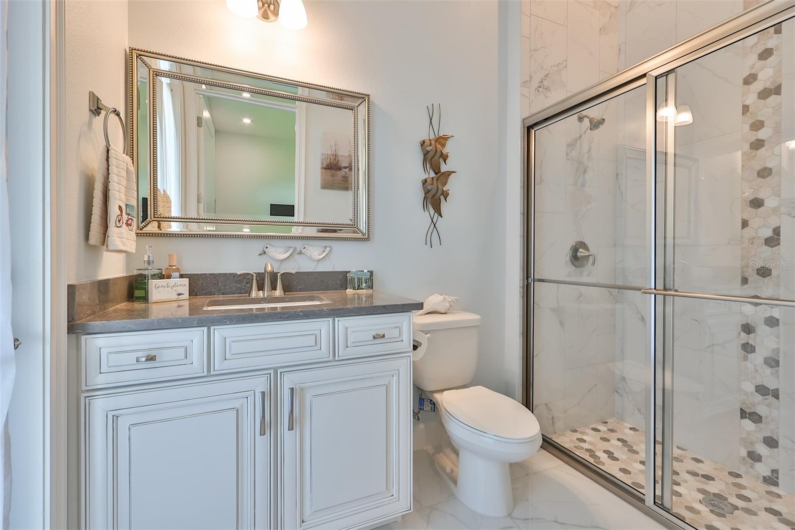 MIRABAY PH 3C-3 - Residential