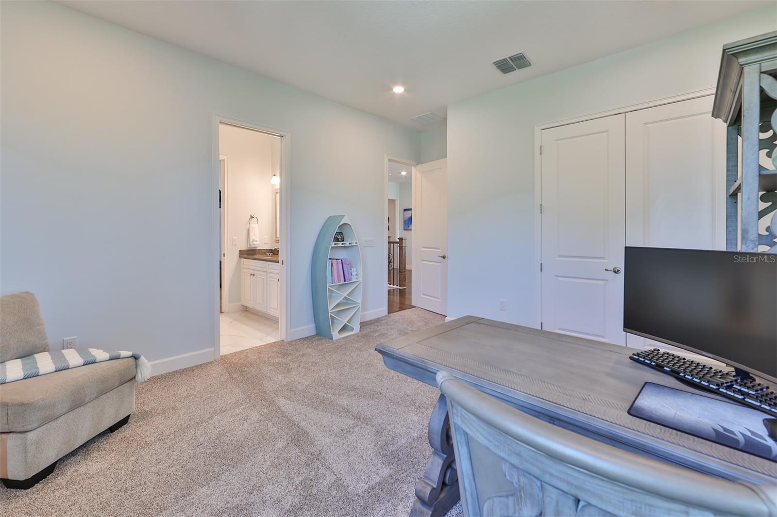 MIRABAY PH 3C-3 - Residential