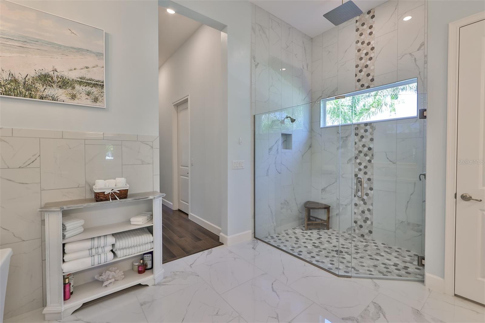 MIRABAY PH 3C-3 - Residential