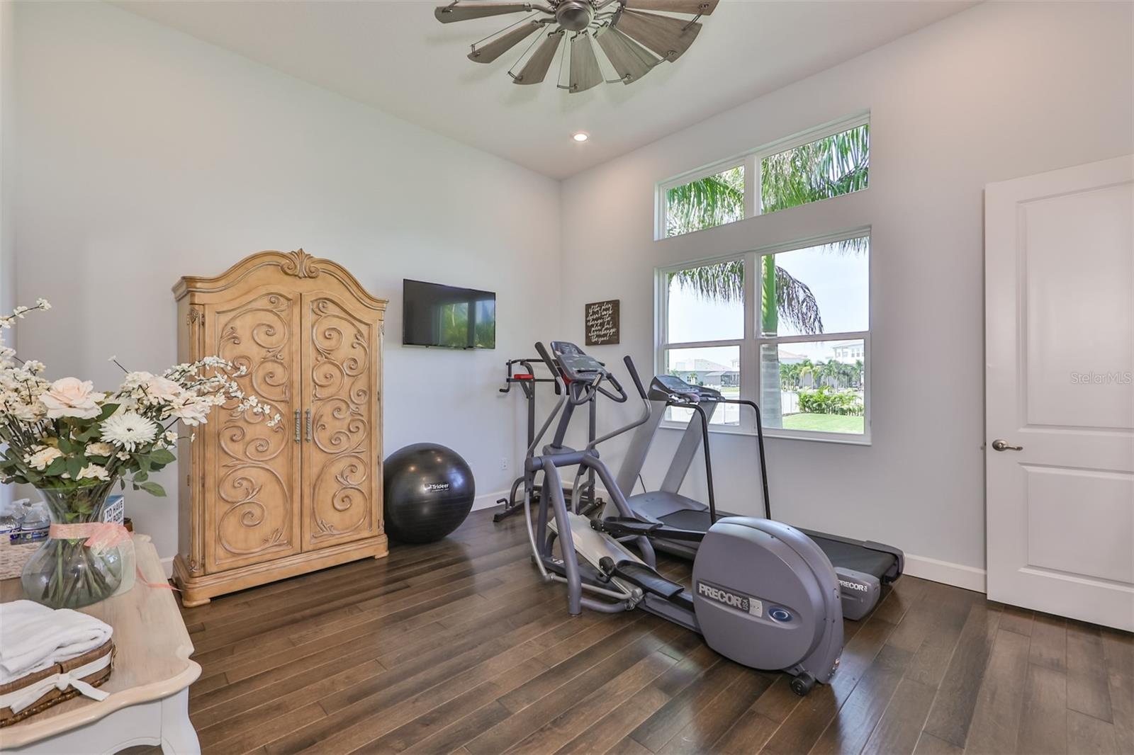 MIRABAY PH 3C-3 - Residential