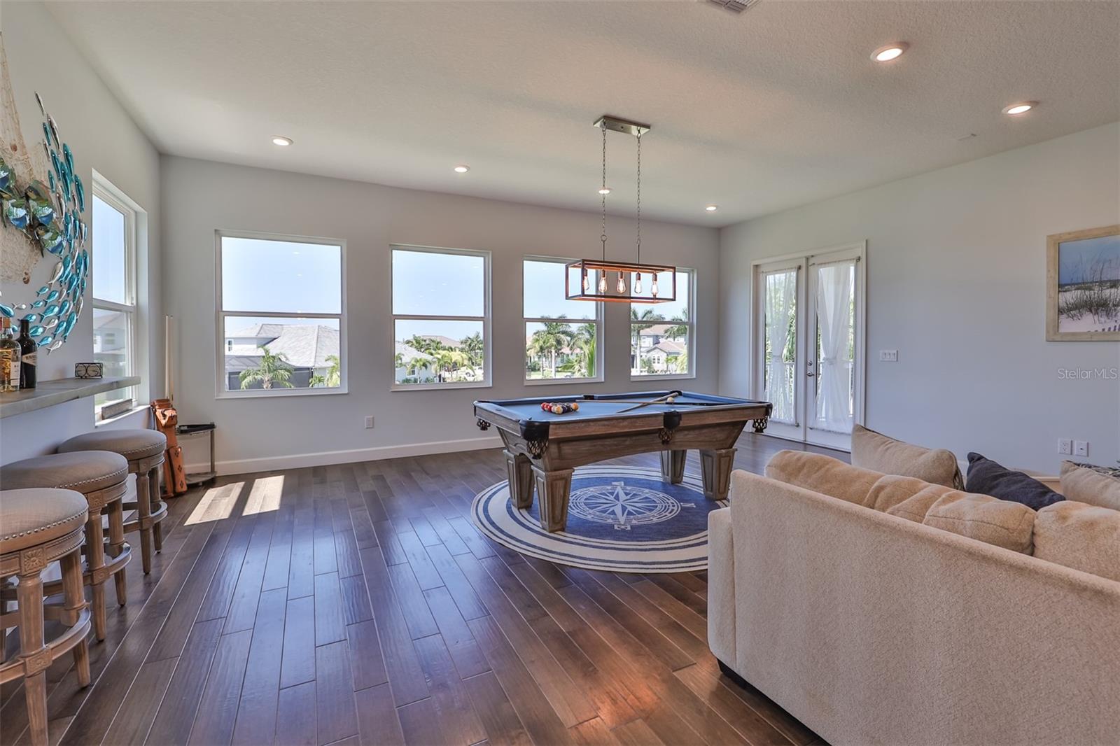 MIRABAY PH 3C-3 - Residential