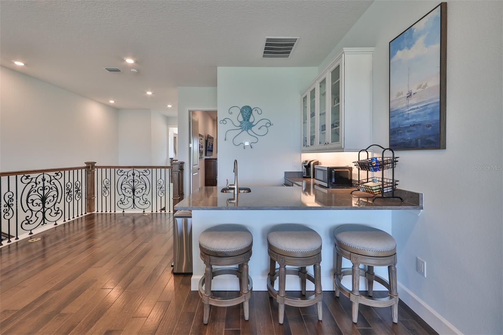 MIRABAY PH 3C-3 - Residential