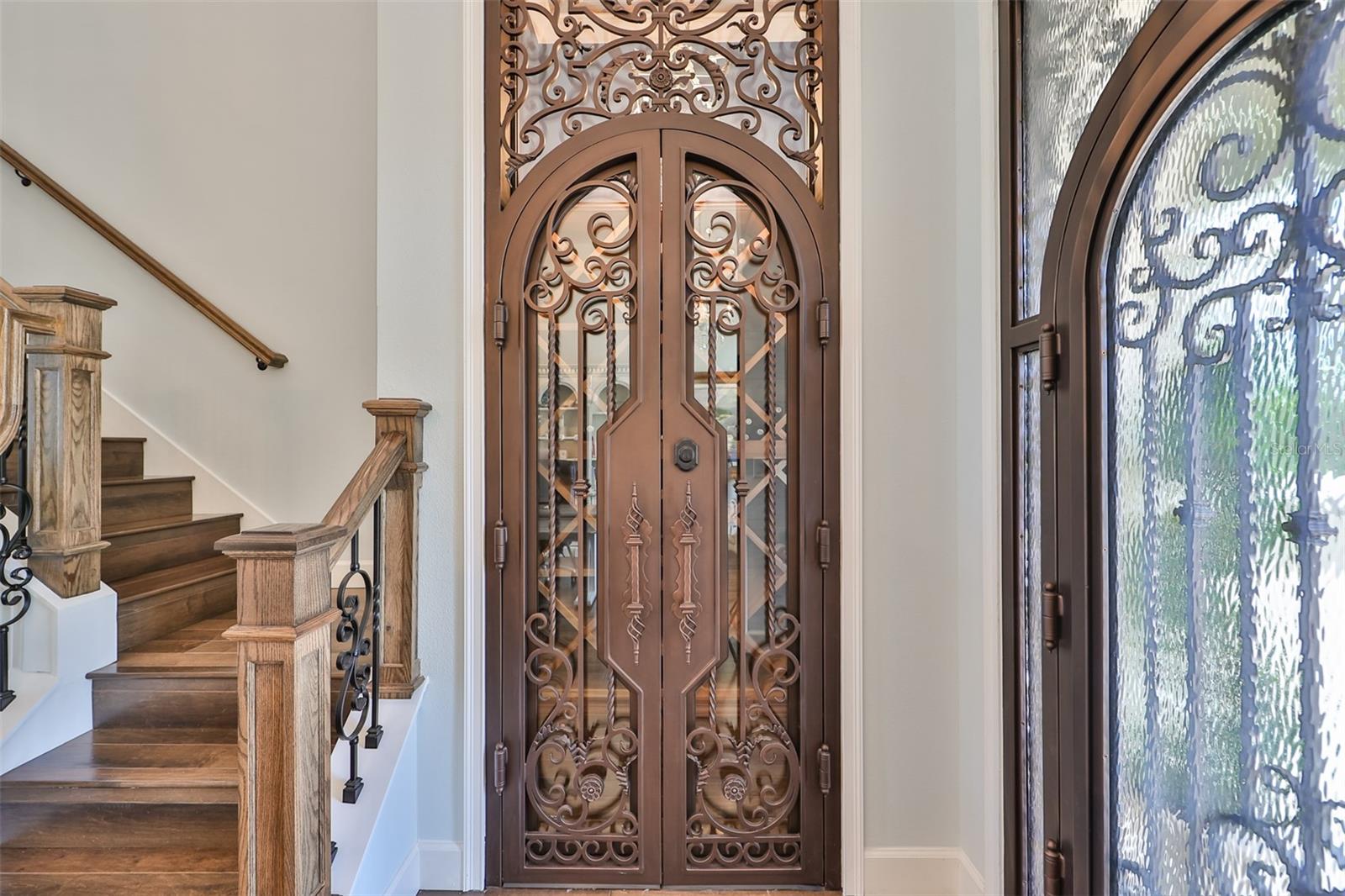 MIRABAY PH 3C-3 - Residential