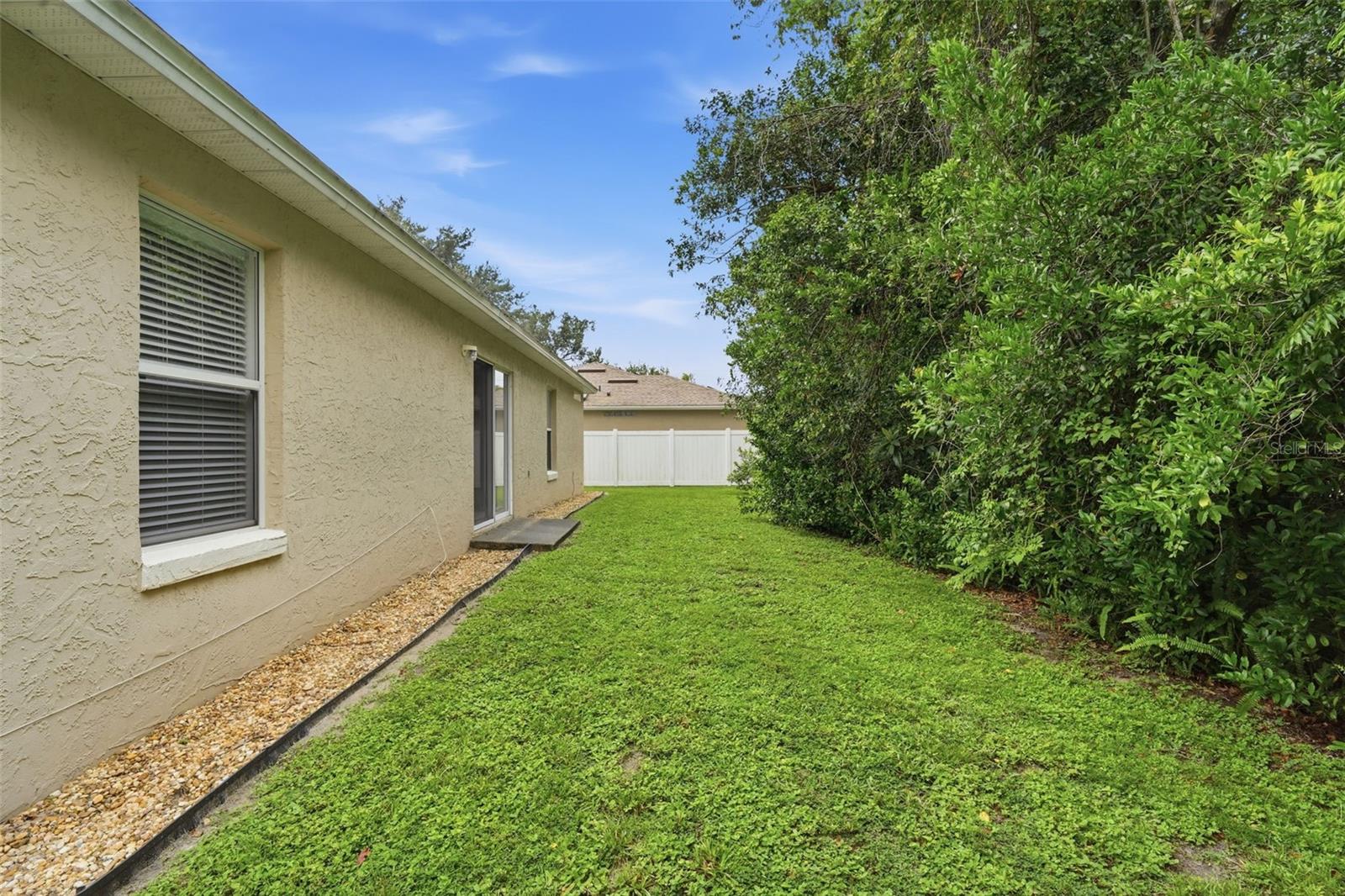 1302 BENTON LAKE DRIVE E