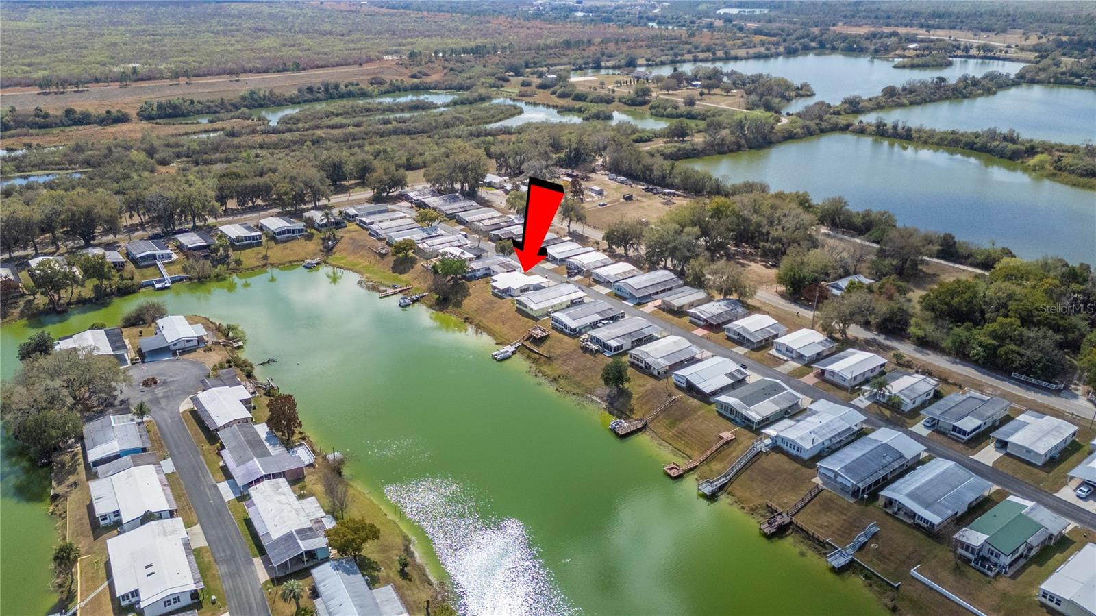 FLORAL LAKES - Residential