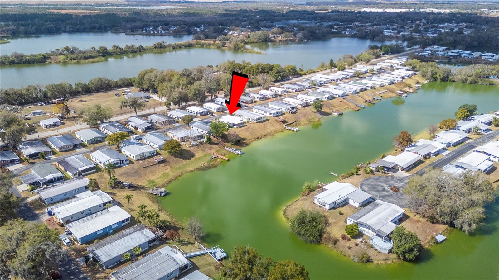 FLORAL LAKES - Residential