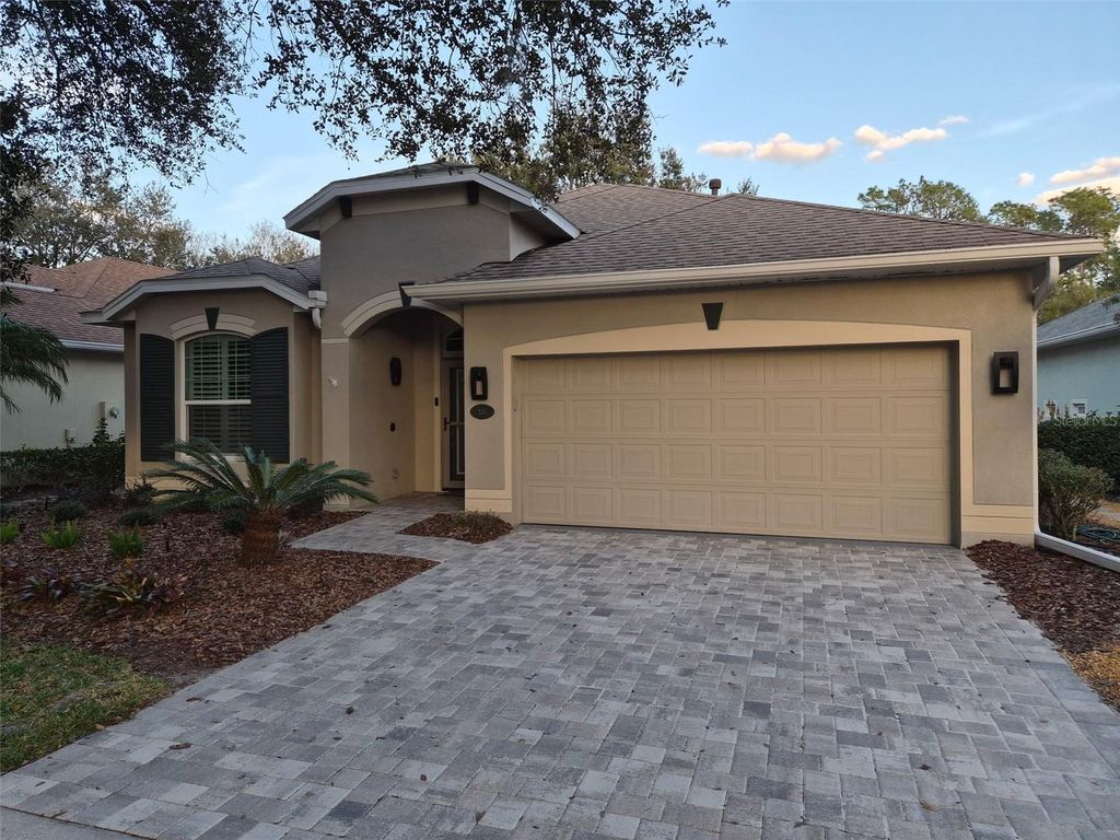 Photo of 526 Heron Point Way, Deland, FL 32724 (MLS # V4947482)
