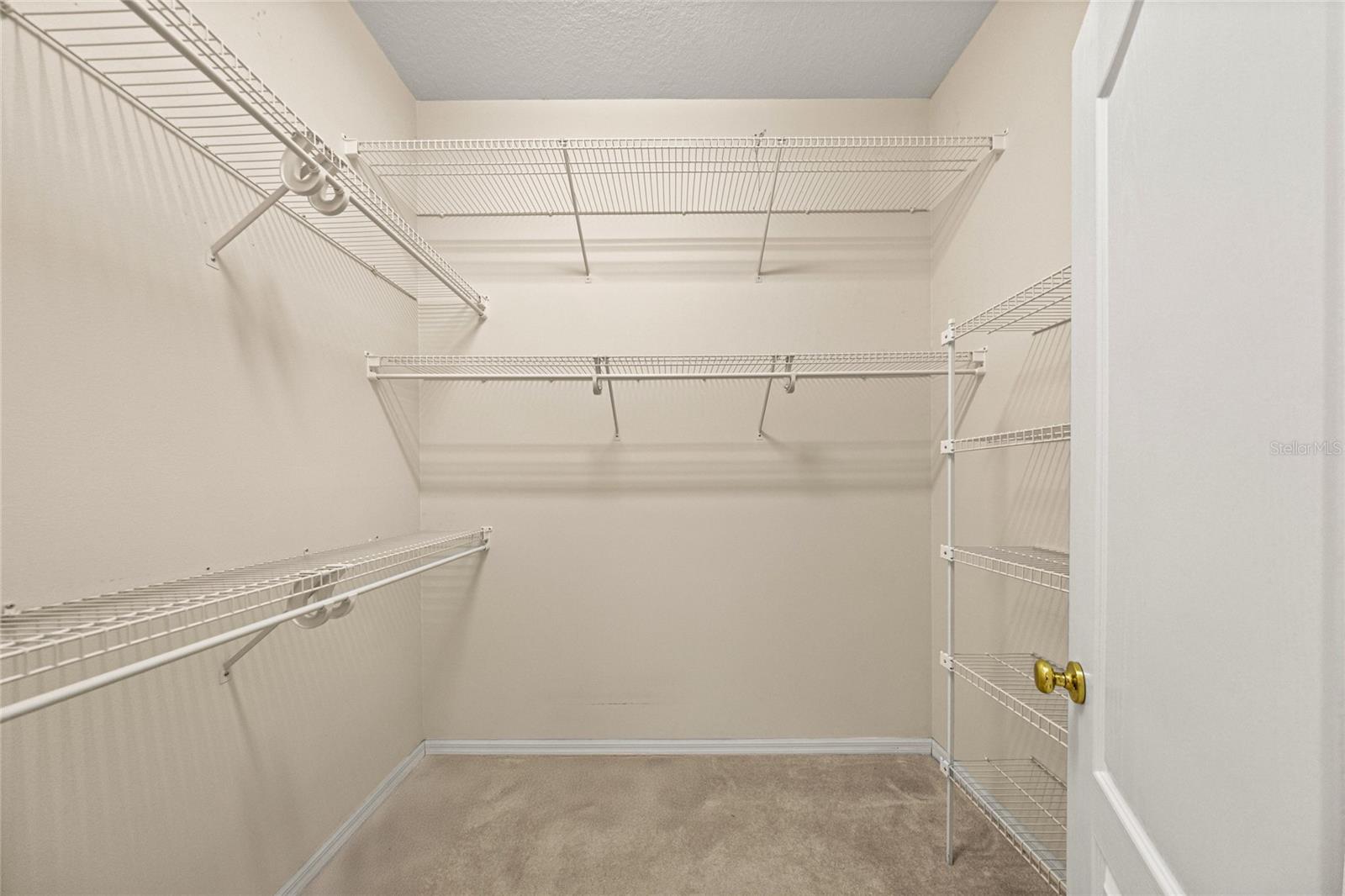 RAINBOW SPGS 04 REP - Residential