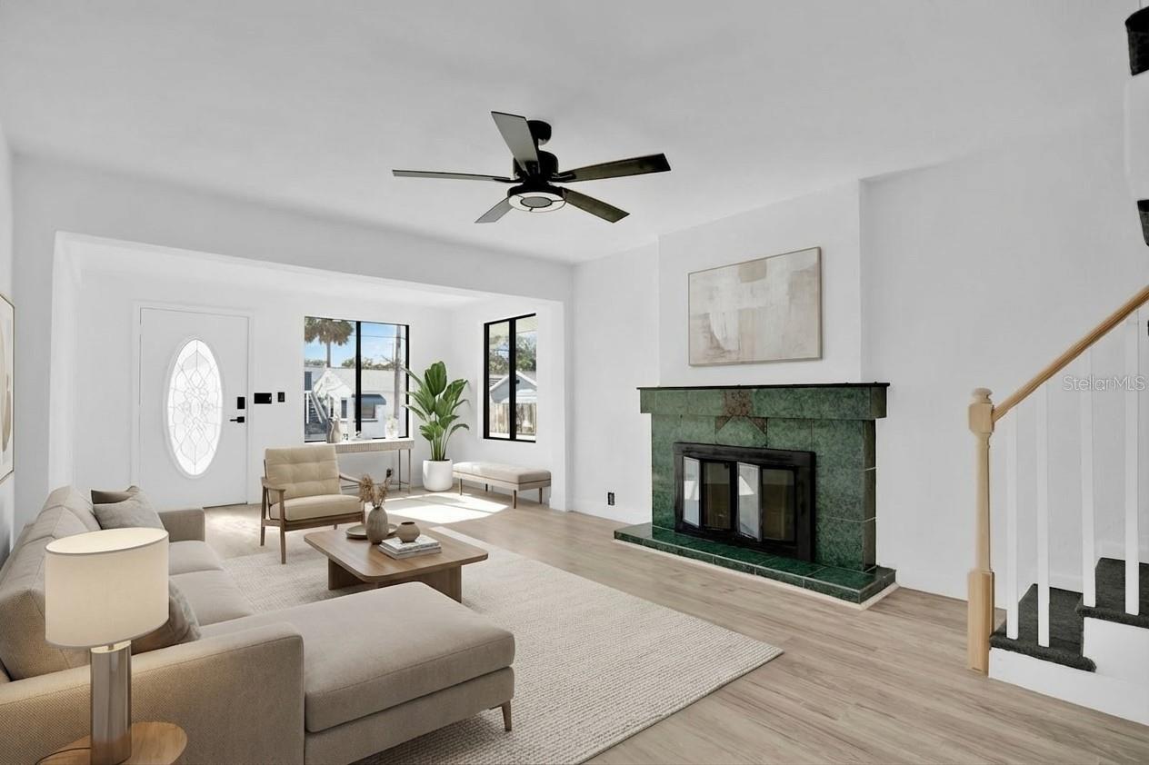 207 S OLEANDER AVENUE