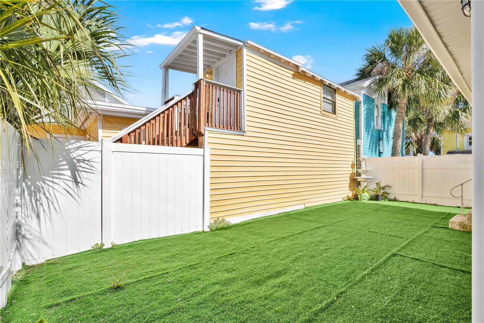 FUQUAYS DAYTONA BEACH - Residential