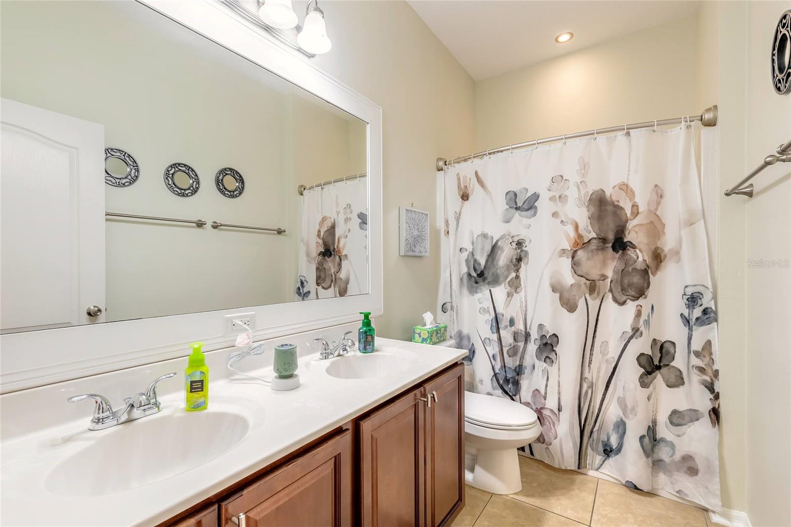 SUNSET COVE PH 03 - Residential