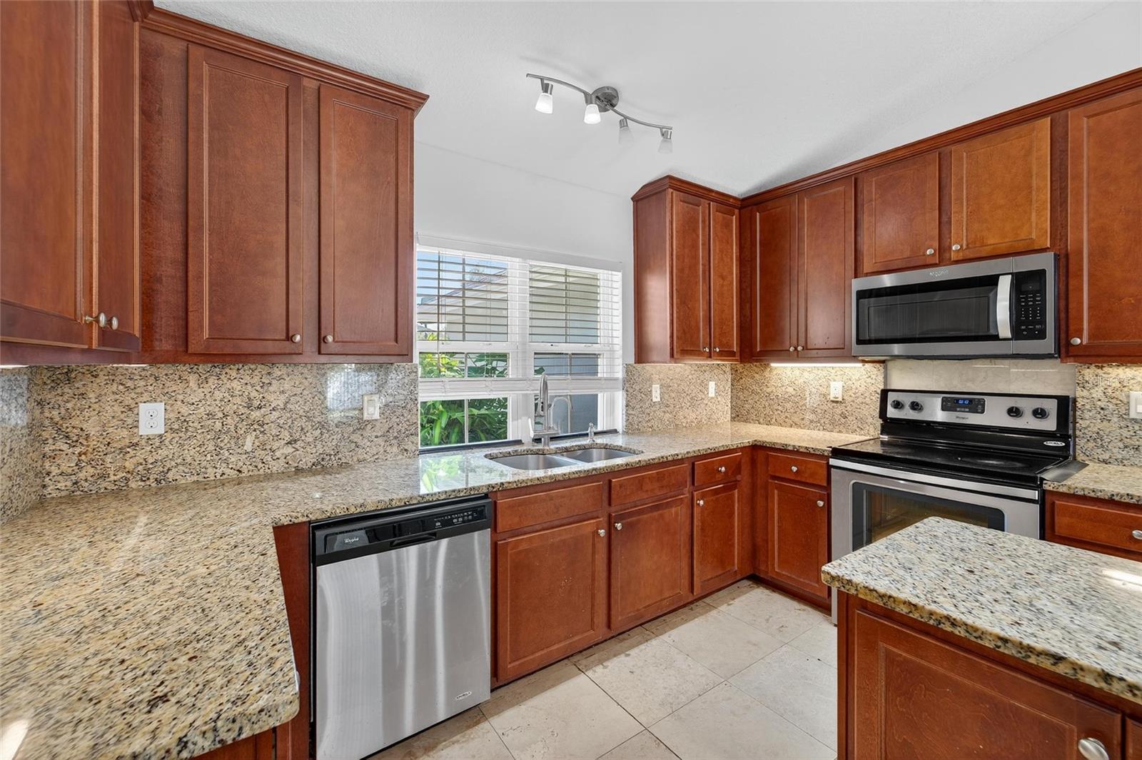 ORANGE BLOSSOM HILLS - Residential