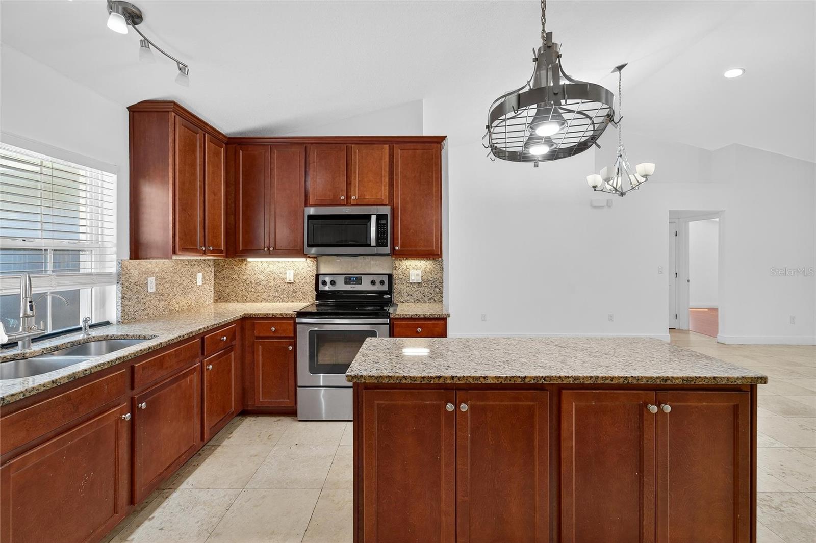 ORANGE BLOSSOM HILLS - Residential