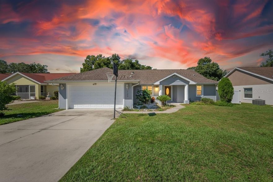 BEAUTIFUL 3 BEDROOM, 2 BATH PLUS DEN HOME. 2055 SQ.FT. LIVING AREA, OPEN FLOOR PLAN, AWESOME KITCHEN WITH CENTER ISLAND, GRANITE COUINTERS AND STAINLESS STEEL APPLIANCES, EXTREMELY SPACIOUS DINING ROOM/LIVING ROOM COMBINATION. PERFECT HOME FOR ENTERTAINING. TRAVERTINE FLOORING IN KITCHEN, ENTRYWAY AND BATHROOMS. MASTER BEDROOM HAS WALK IN CLOSET AND LARGE MASTER BATH W/2 VANITIES WITH GRANITE COUNTERS. THIS IS AN EXCEPTIONAL HOME IN A VERY DESIREABLE AREA. ENJOY SITTING/RELAXING ON THE COVERED LANAI. COME AND SEE YOUR DREAM HOME. WORTH TAKING THE TIME TO SEE IT. WHERE ELSE CAN YOU FIND A HOME WITH ALL THAT GOODIES FOR SUCH A GREAT PRICE. MINUTES FROM THE ENTRANCE OF THE VILLAGES OFF ROUTE 42 AND TO SHOPPING AND RESTAURANTS.