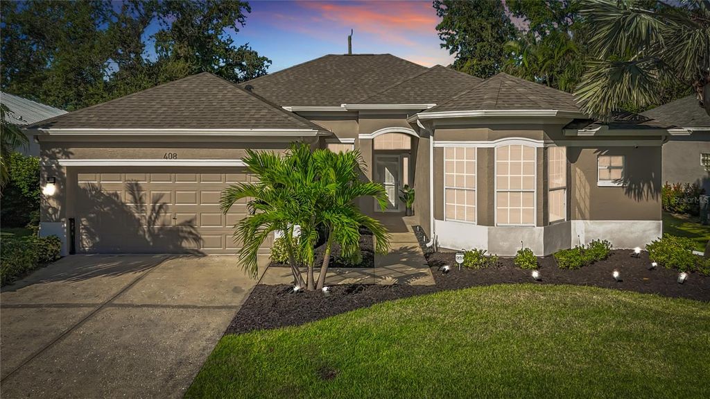 Photo of 408 36th Street NE, Bradenton, FL 34208 (MLS # TB8436359)
