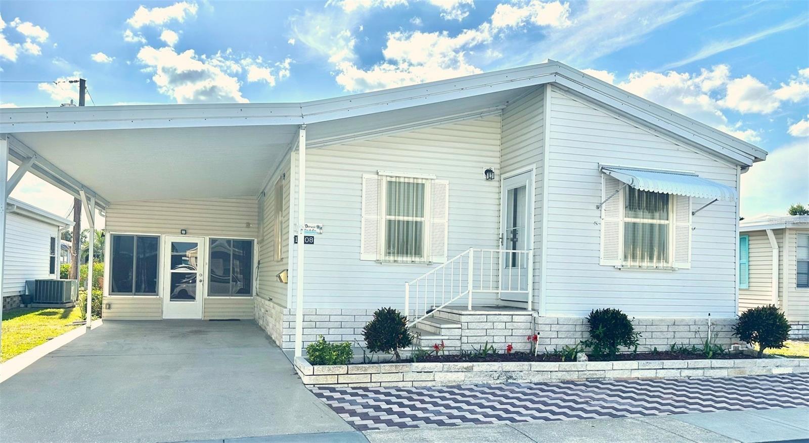 LAKE SEMINOLE RESORT NORTH M/H UNREC - Residential
