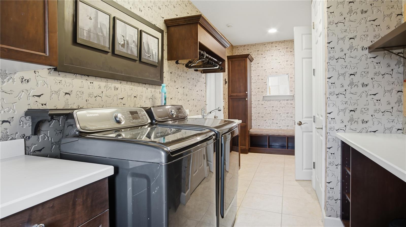 JULIETTE FALLS - Residential