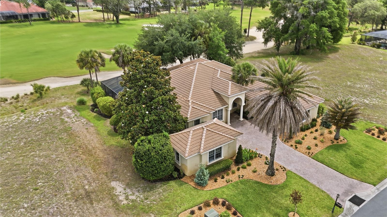 JULIETTE FALLS - Residential