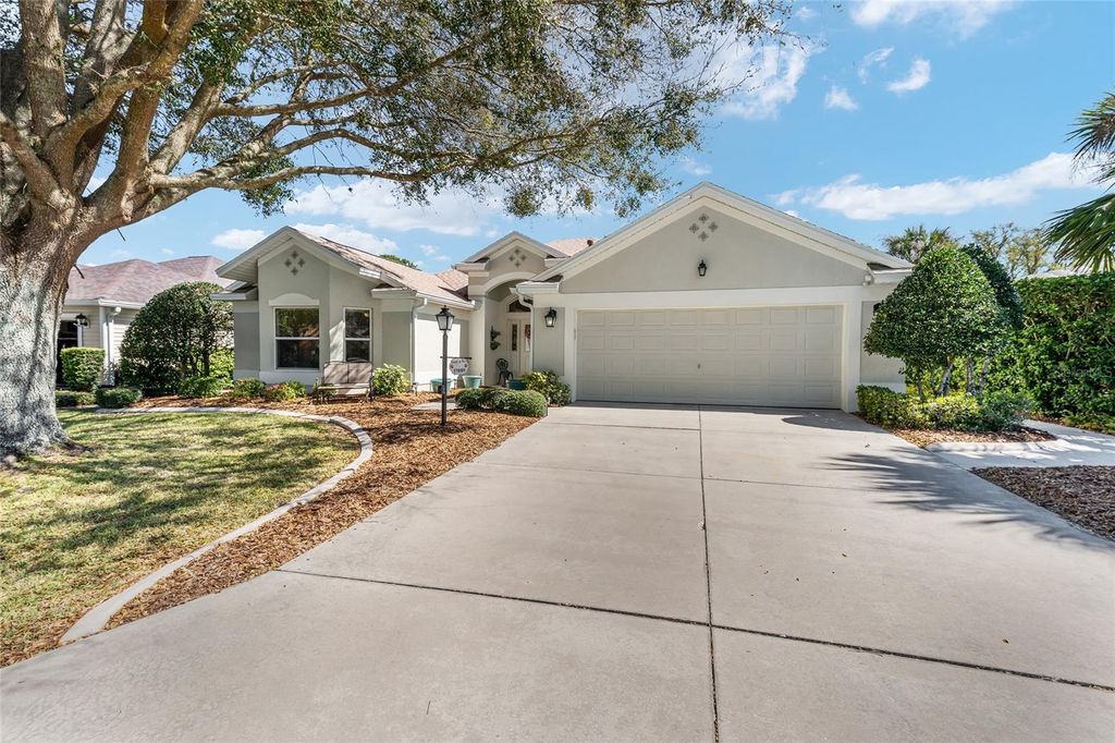 Photo of 17089 SE 79th Clearview Avenue, The Villages, FL 32162 (MLS # G5104710)