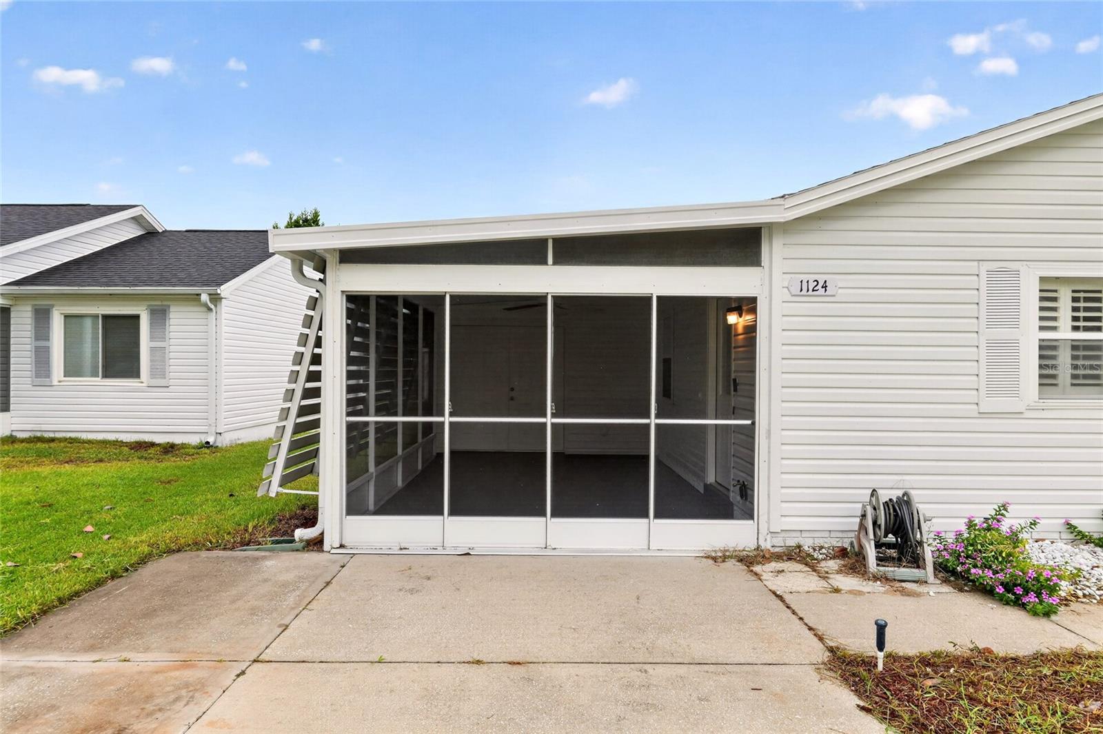 1124 DEL TORO DRIVE