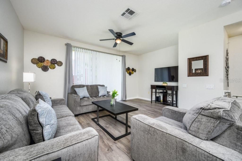 8001 COOL BREEZE DRIVE 121