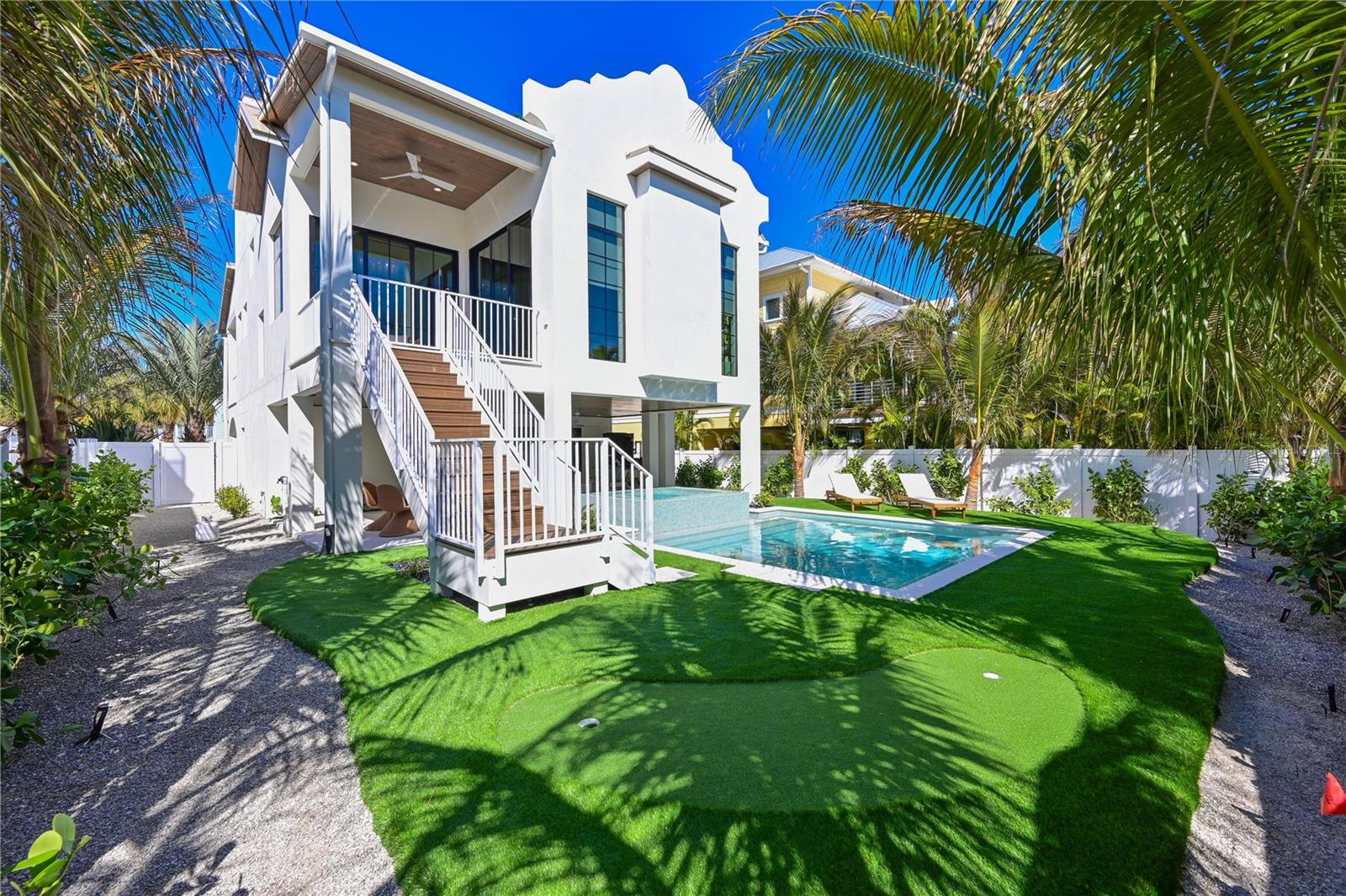 113 PALMETTO AVENUE
