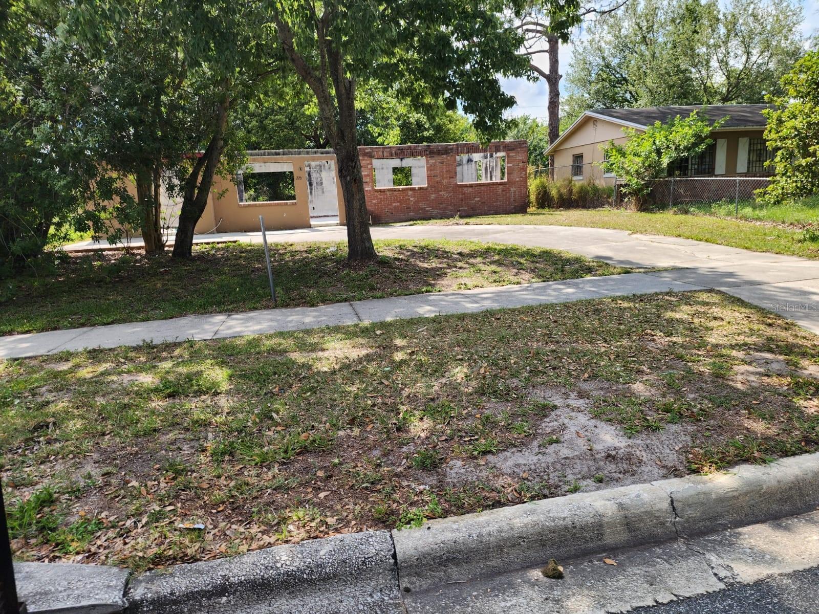 2260 WILLIE MAYS PARKWAY