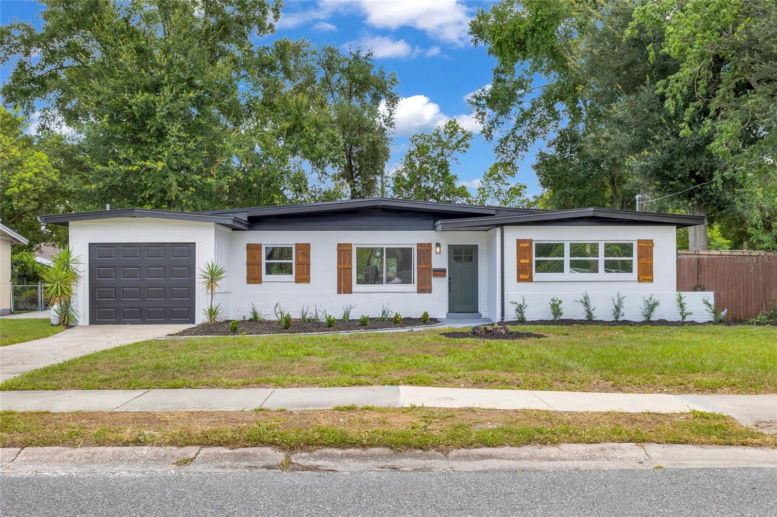 5325 SATEL DRIVE