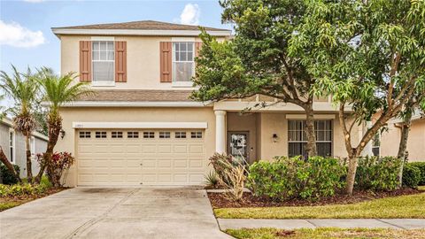 A home in LAKELAND