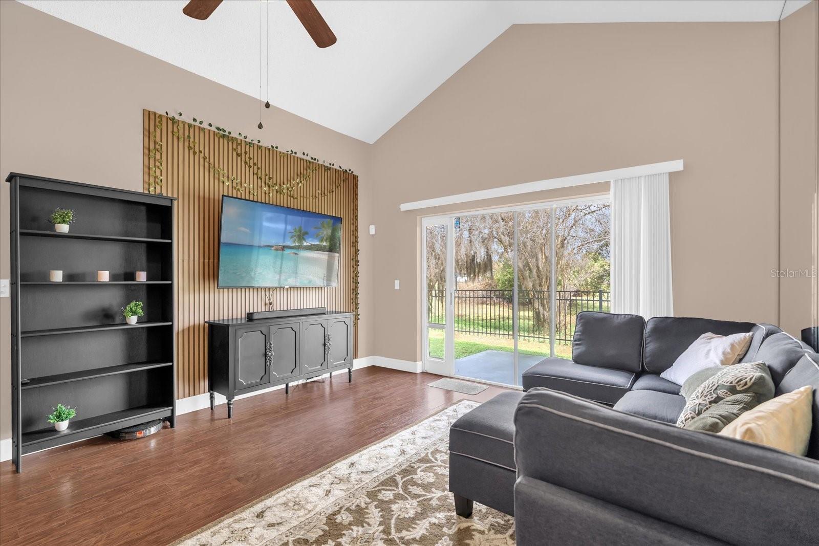 MEADOW WOODS VILLAGE 08 - Residential