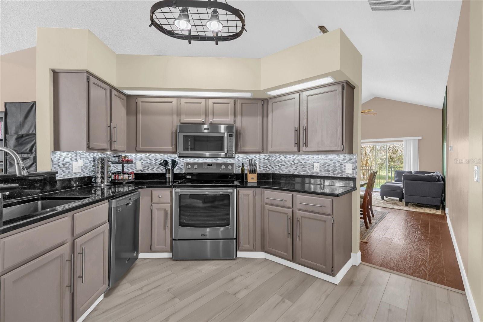 MEADOW WOODS VILLAGE 08 - Residential