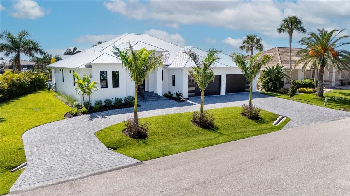 1631 CASEY KEY DRIVE