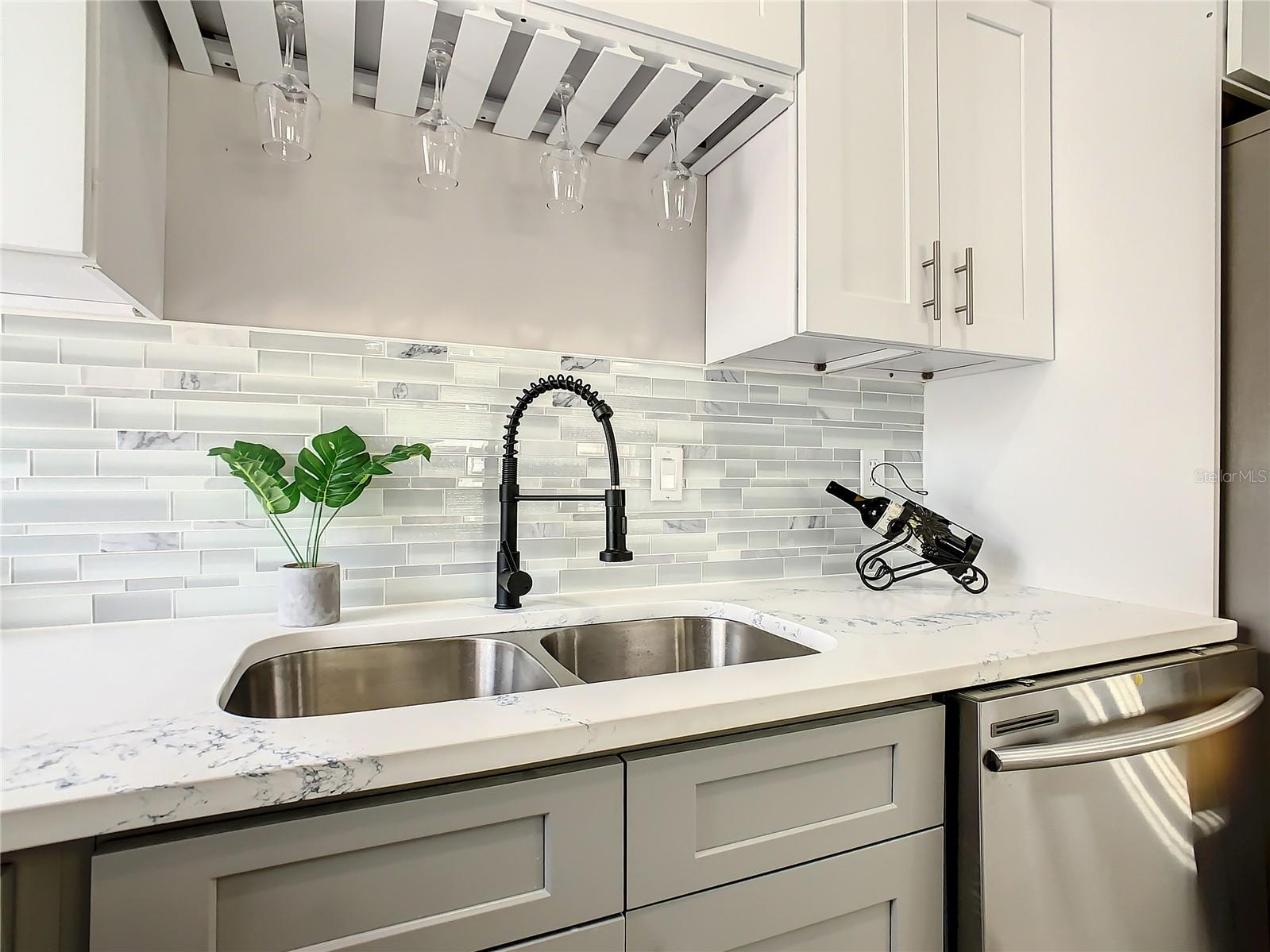 MONTEGO BAY - Residential Lease