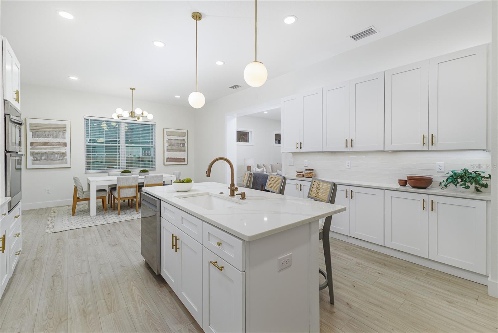 WESTOVER PARK & 02 REP WESTOVER PARK - Residential