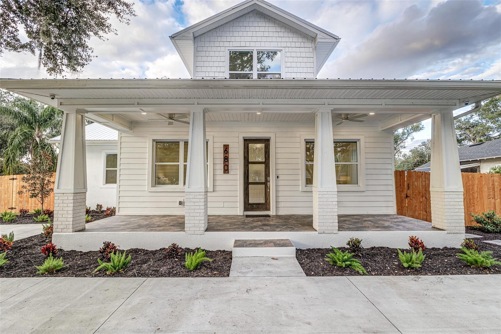 680 BARTOW BOULEVARD