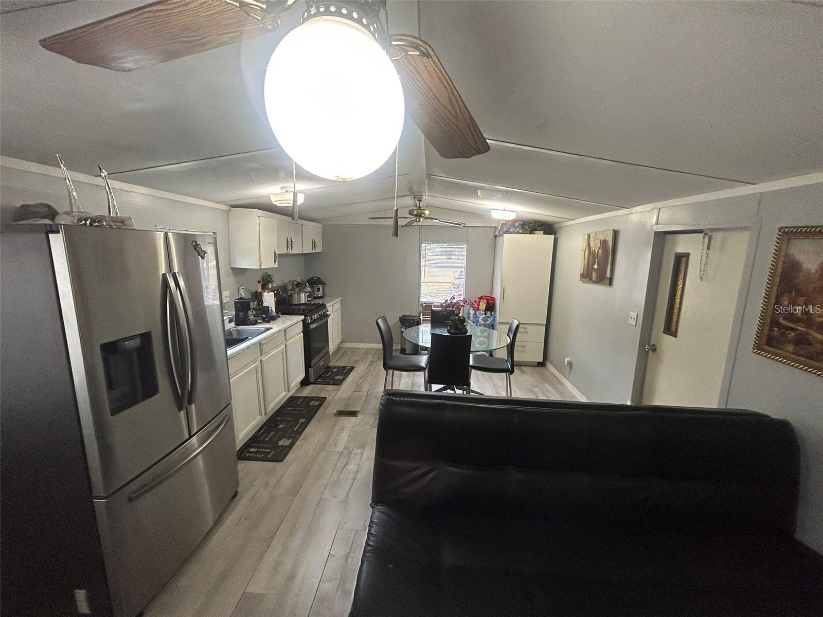 OAKRIDGE ESTATES - Residential