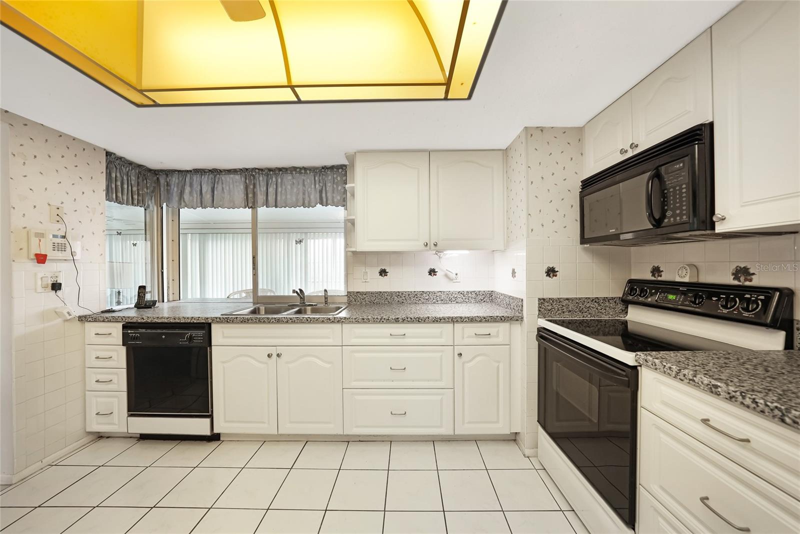 VENICE EAST 4TH ADD - Residential