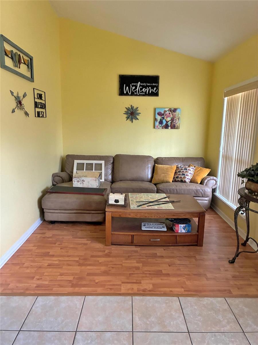 MOSER MARY B EST - Residential