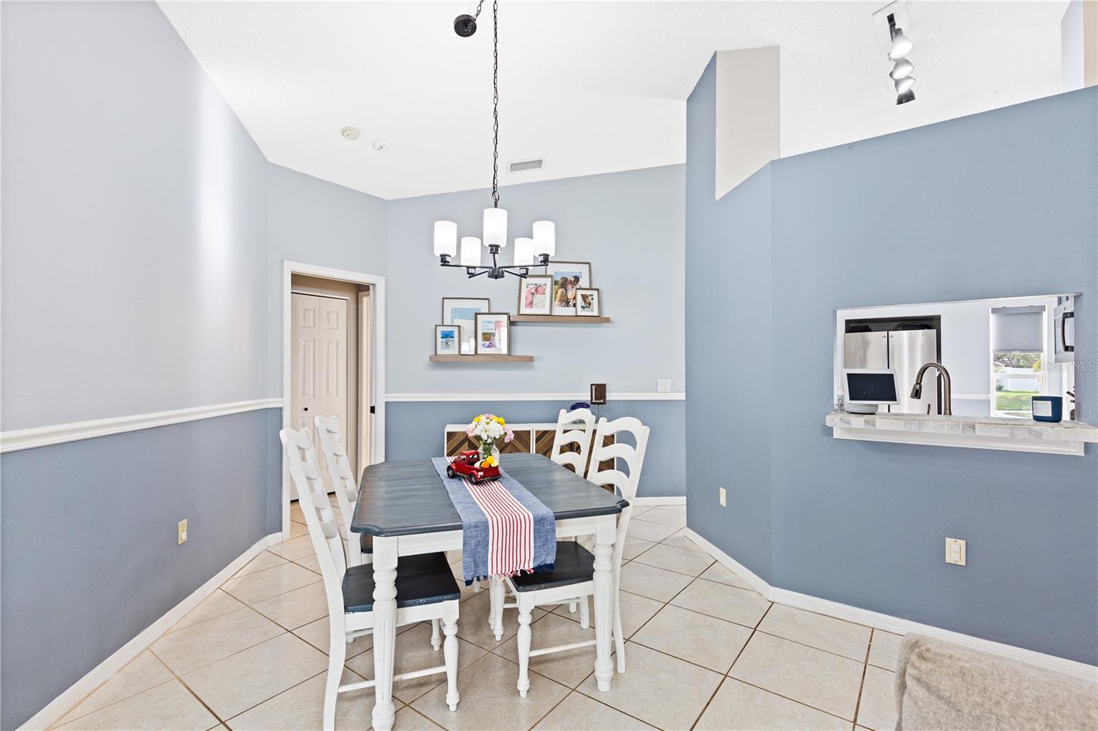 EASTLAKE OAKS PH 1 - Residential
