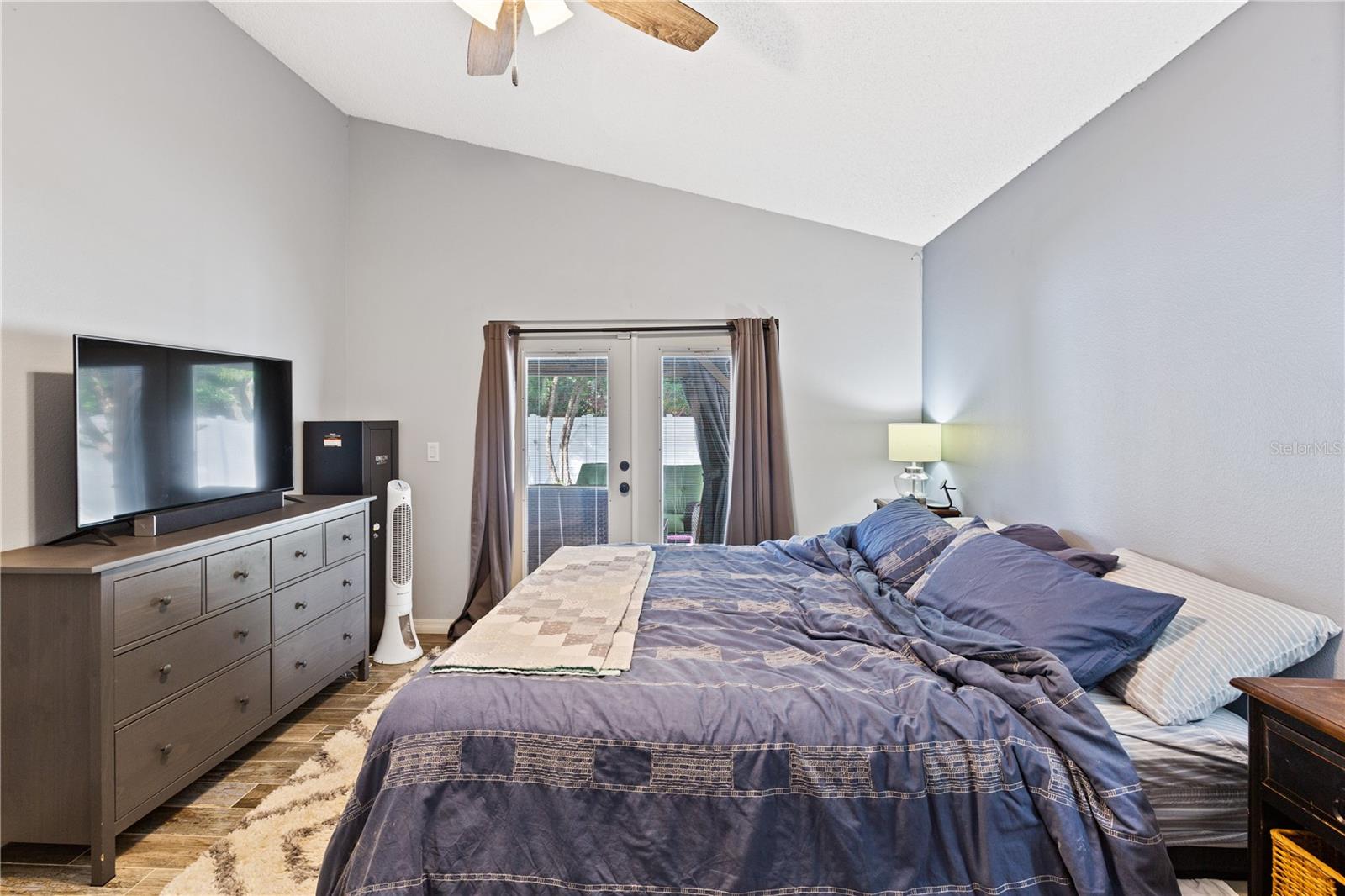 EASTLAKE OAKS PH 1 - Residential