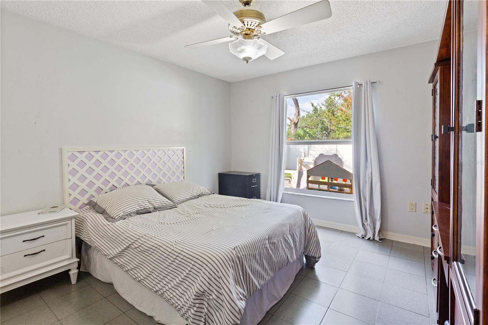 EASTLAKE OAKS PH 1 - Residential