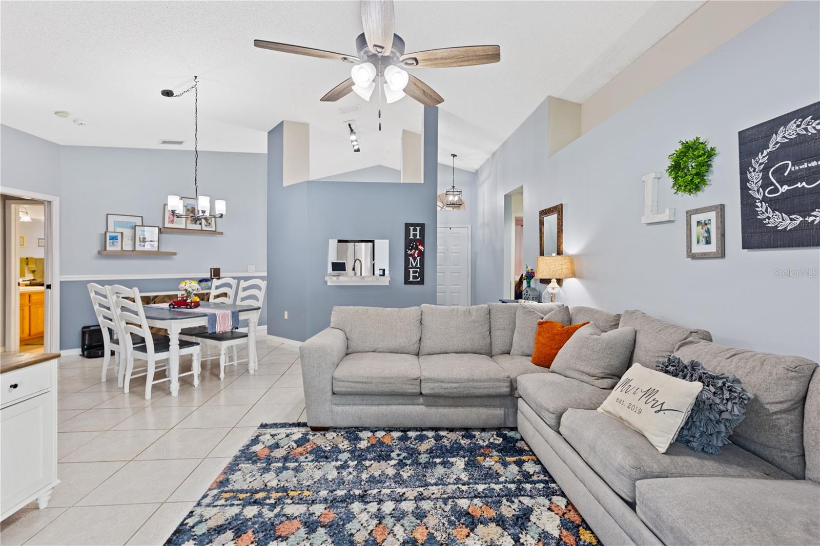 EASTLAKE OAKS PH 1 - Residential